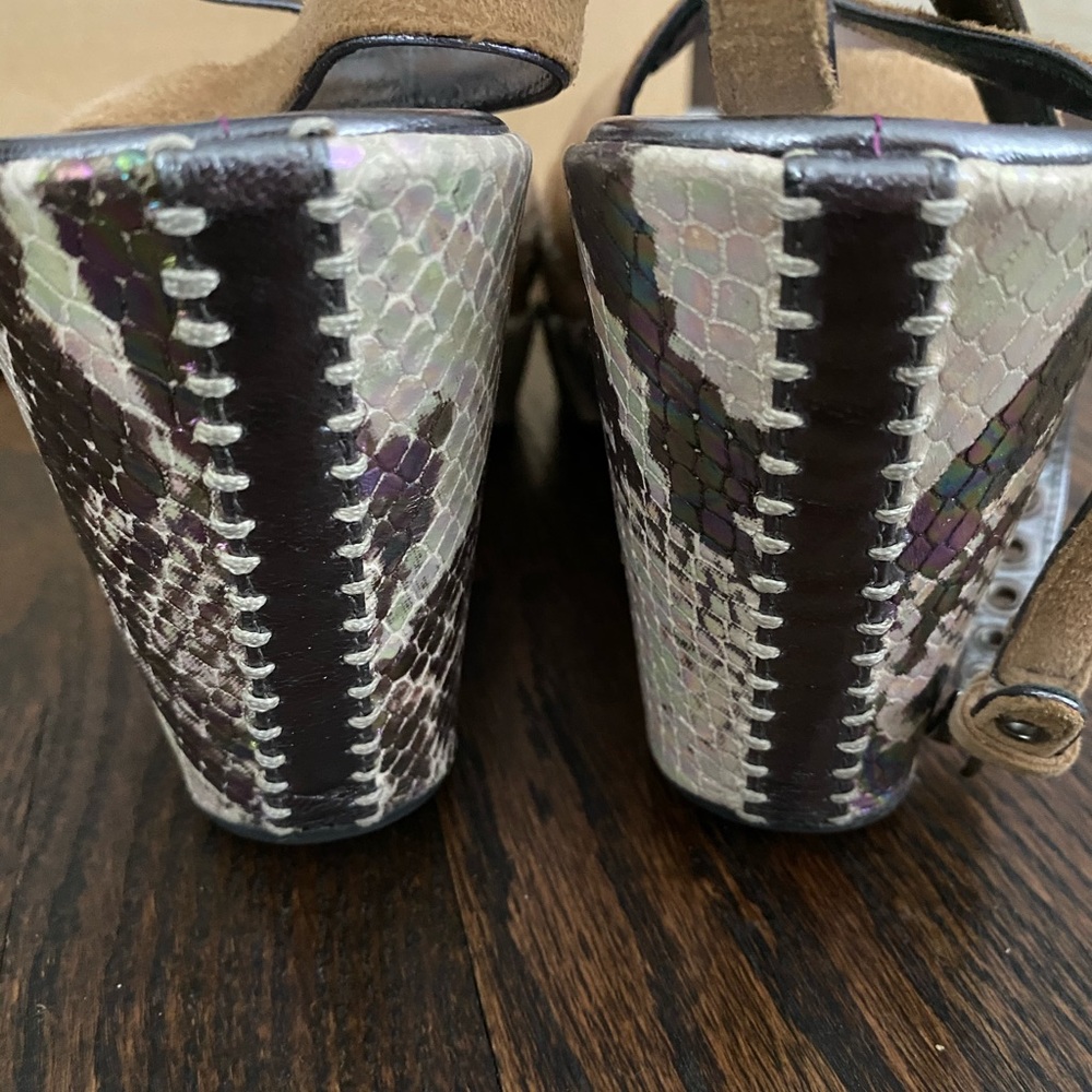 Cole Haan — Women’s wedges - Picture 6 of 11